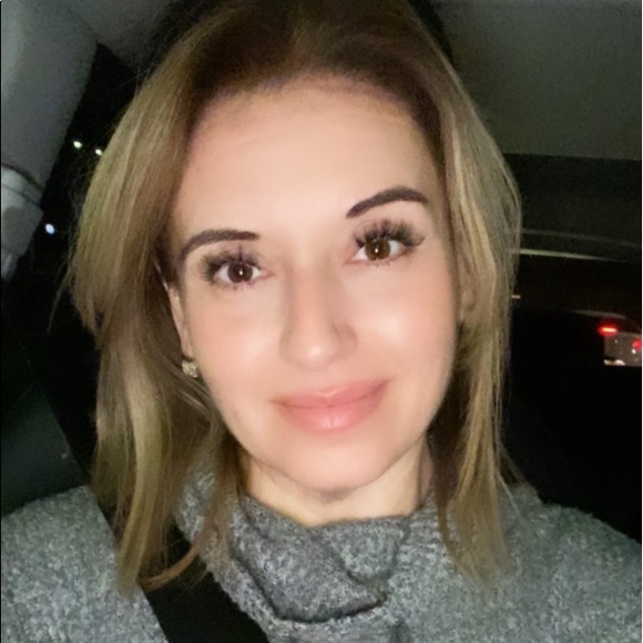 Meet your Posher, Kimberly - Picture 5 of 5